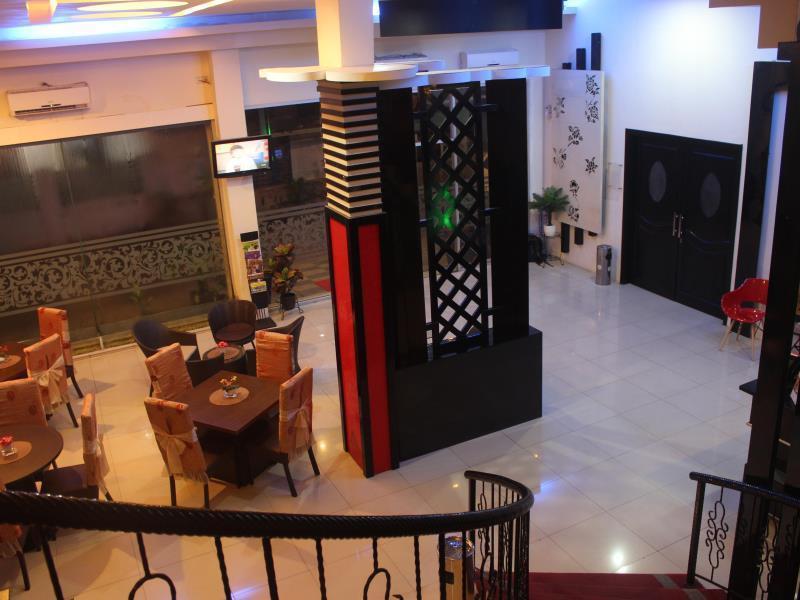 Hotel Mangga Dua Makassar Exterior photo