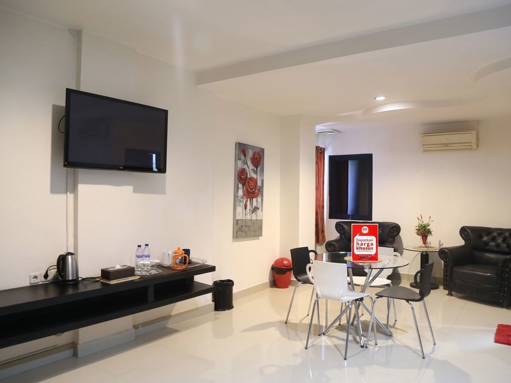 Hotel Mangga Dua Makassar Exterior photo