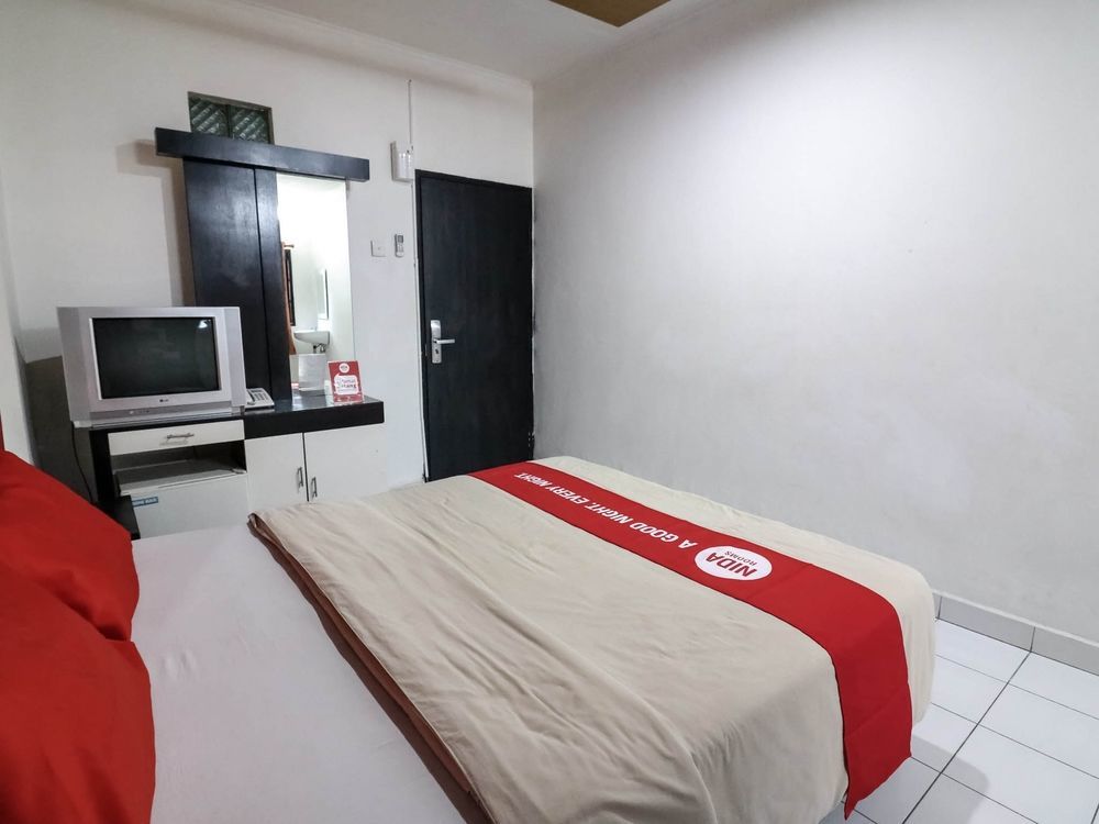 Hotel Mangga Dua Makassar Exterior photo