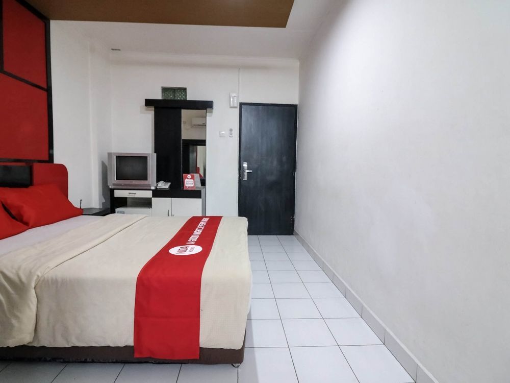 Hotel Mangga Dua Makassar Exterior photo