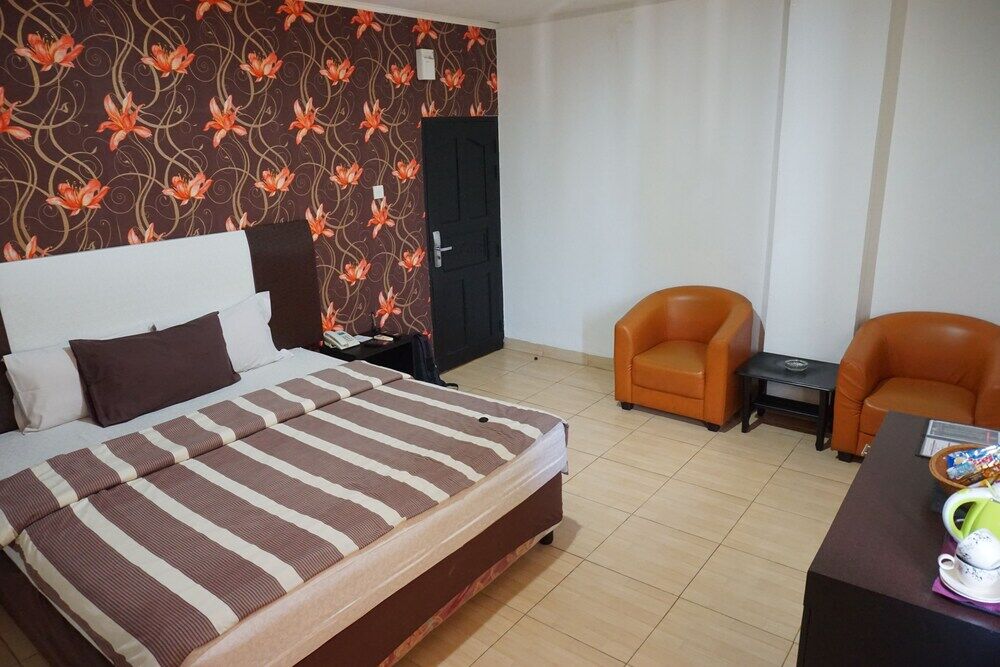 Hotel Mangga Dua Makassar Exterior photo